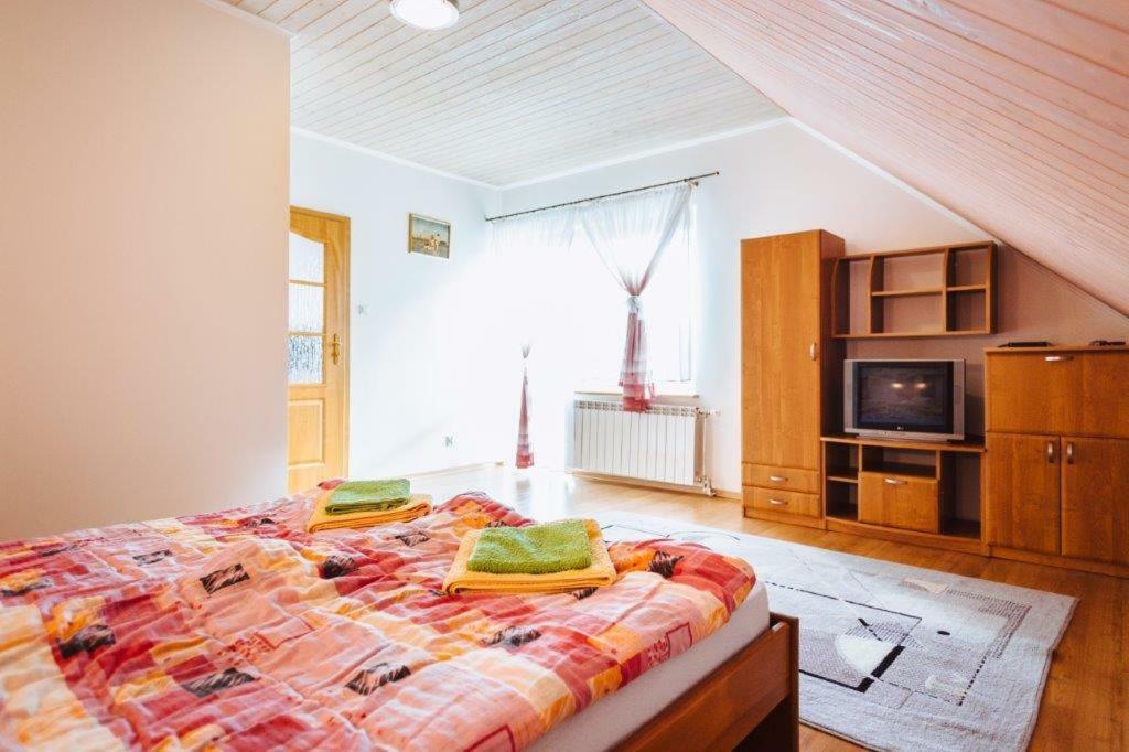 Apartamenty U Barbary Елк Екстериор снимка